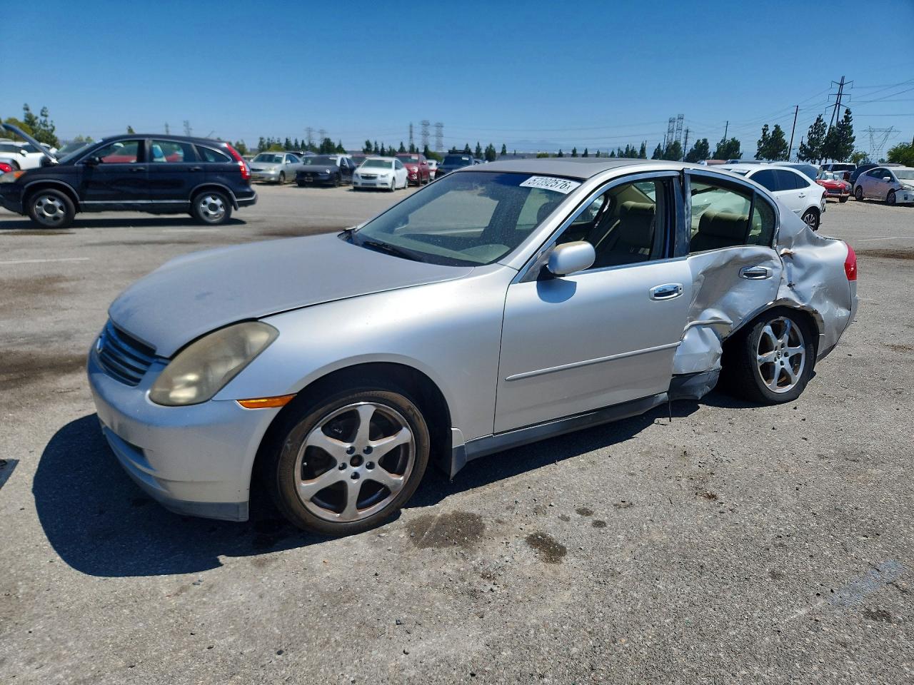 2004 Infiniti G35 w/Leather, VIN JNKCV51F14M719222 — Side