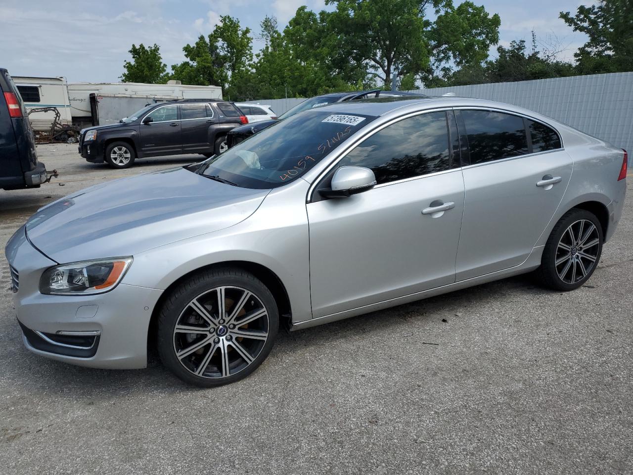 2015 Volvo S60 T6 Drive-E Platinum, VIN YV127MFD0F2300232 — Frame damage
