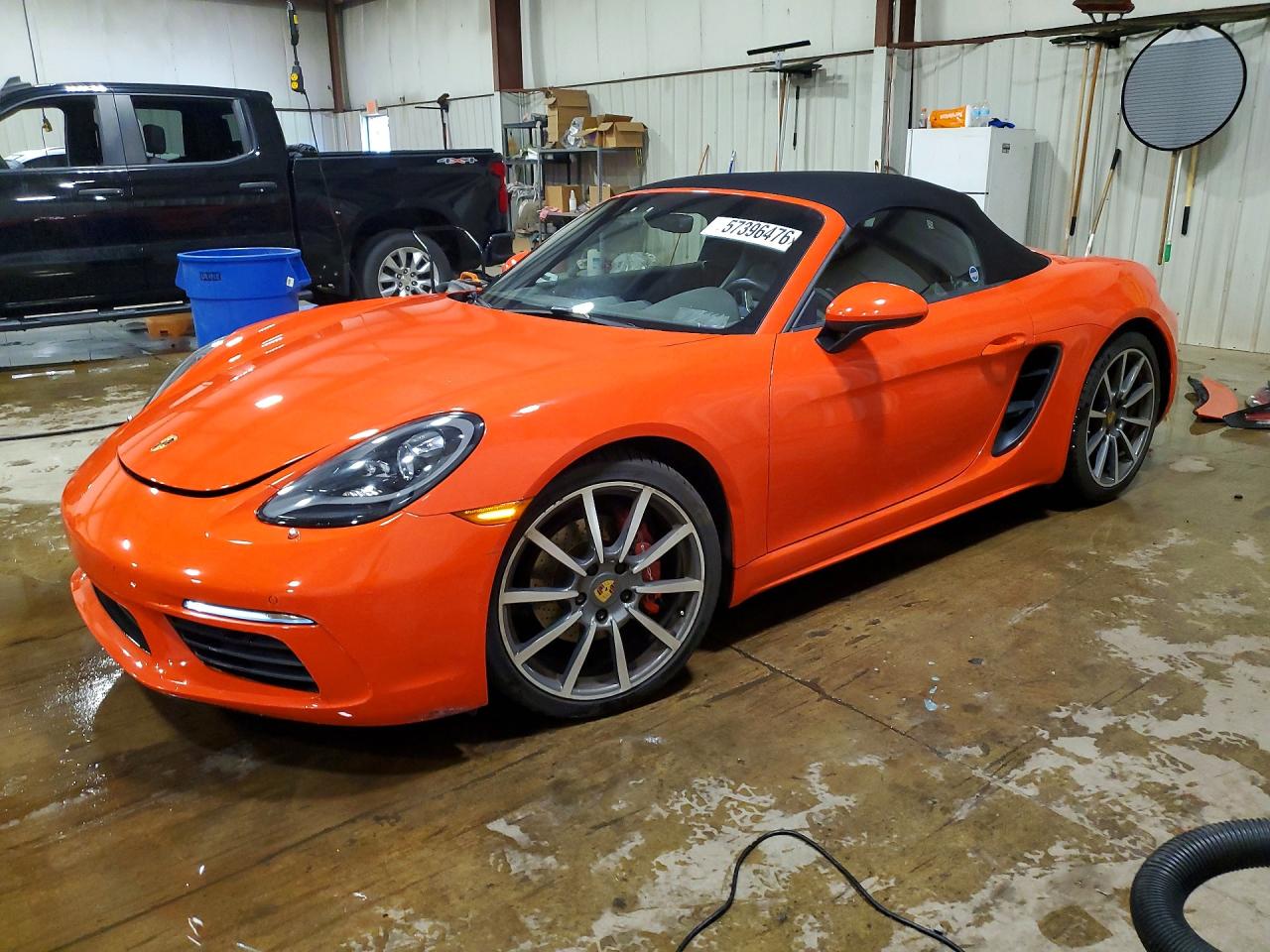 2017 Porsche 718 Boxster S, VIN WP0CB2A87HS241481 — Зад