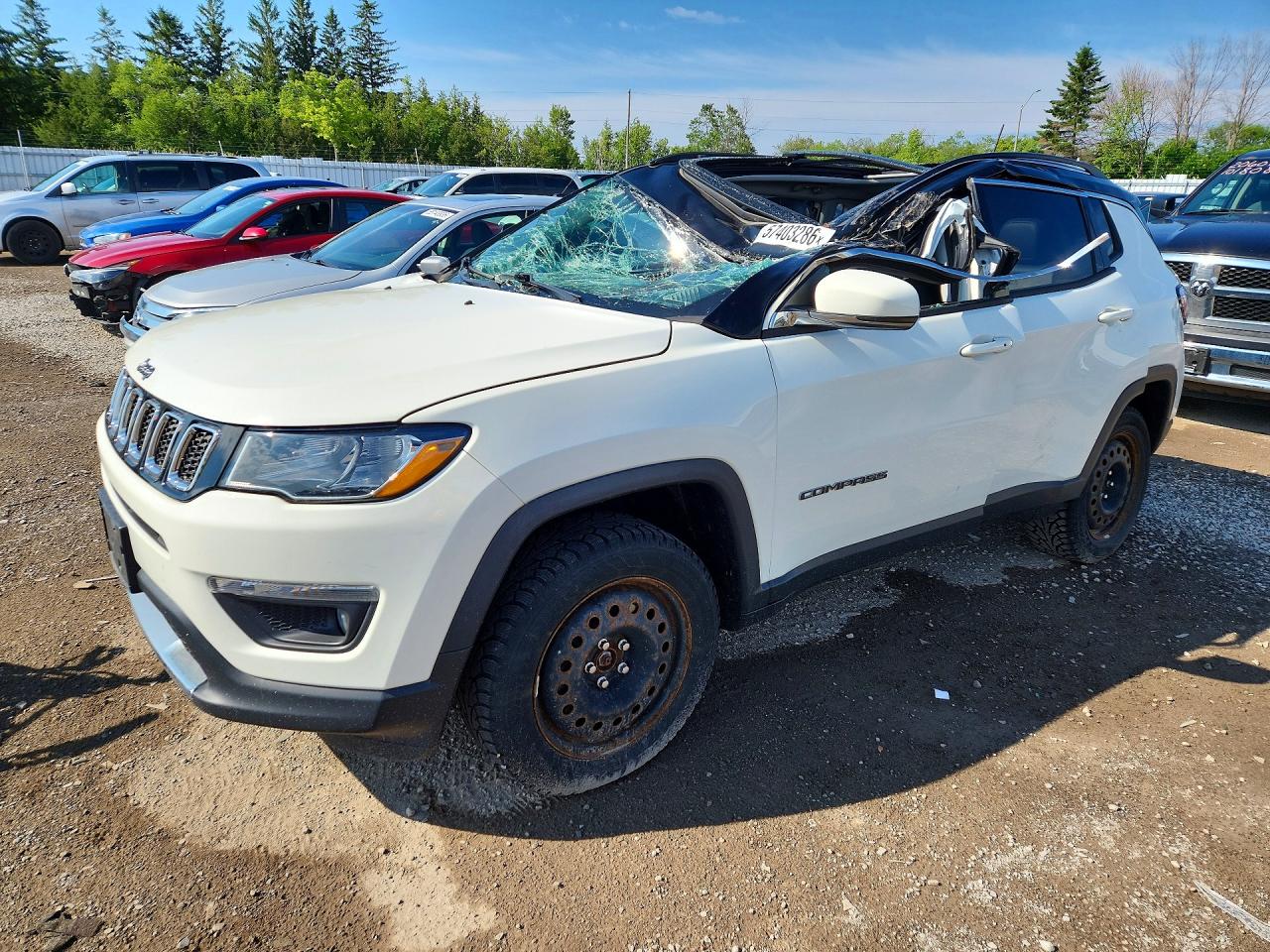 2018 Jeep Compass Limited, VIN 3C4NJDCB0JT412740 — Крыша