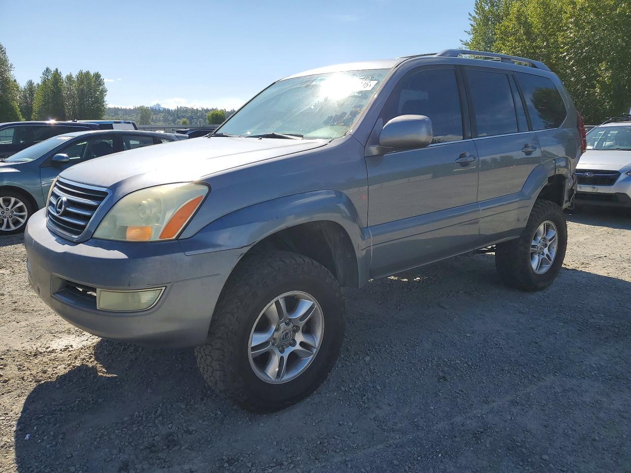 2003 Lexus GX 470, VIN JTJBT20X930022315 — Rear end