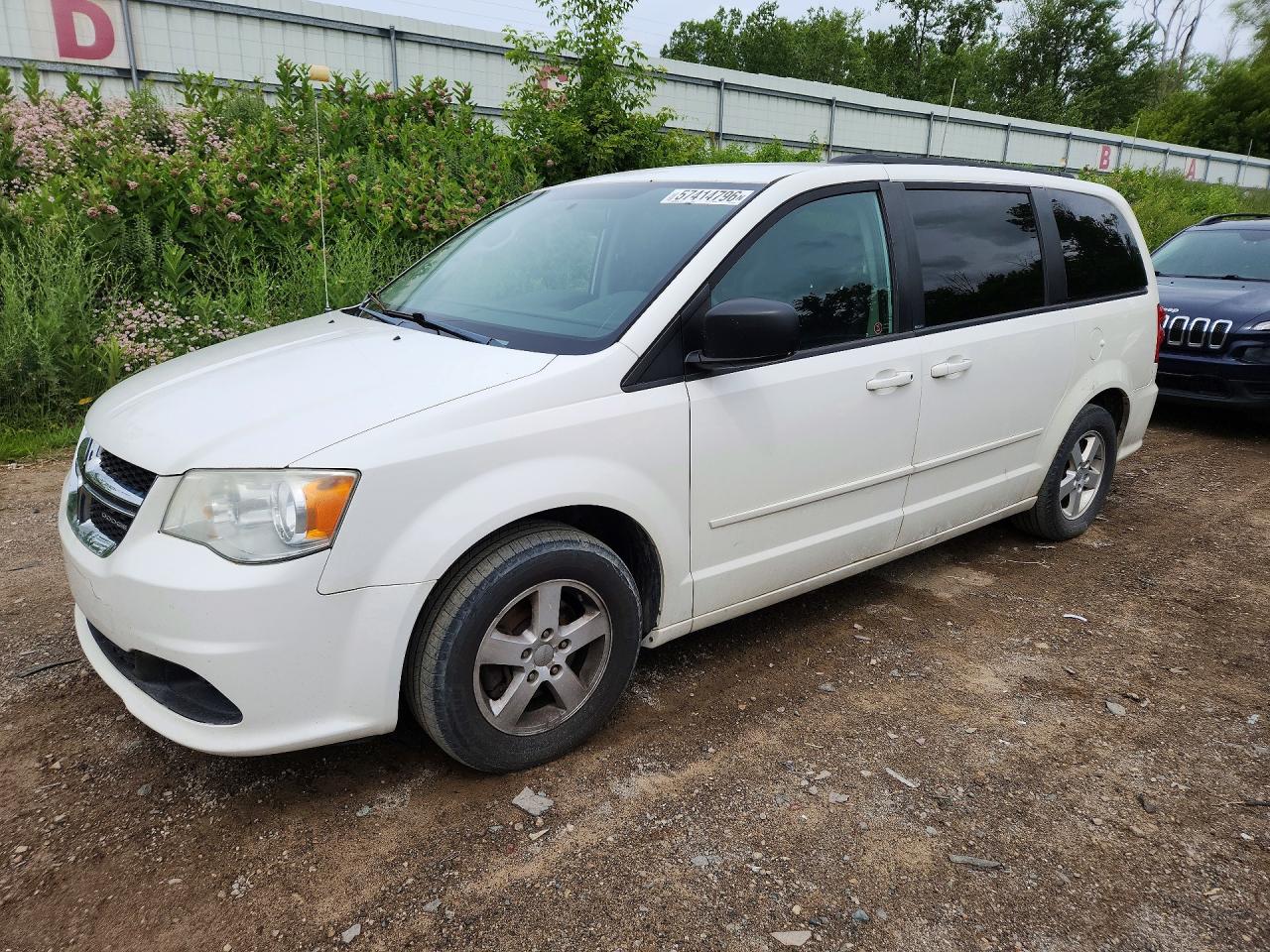 2011 Dodge Grand Caravan Express, VIN 2D4RN4DG0BR662986 — Undercarriage