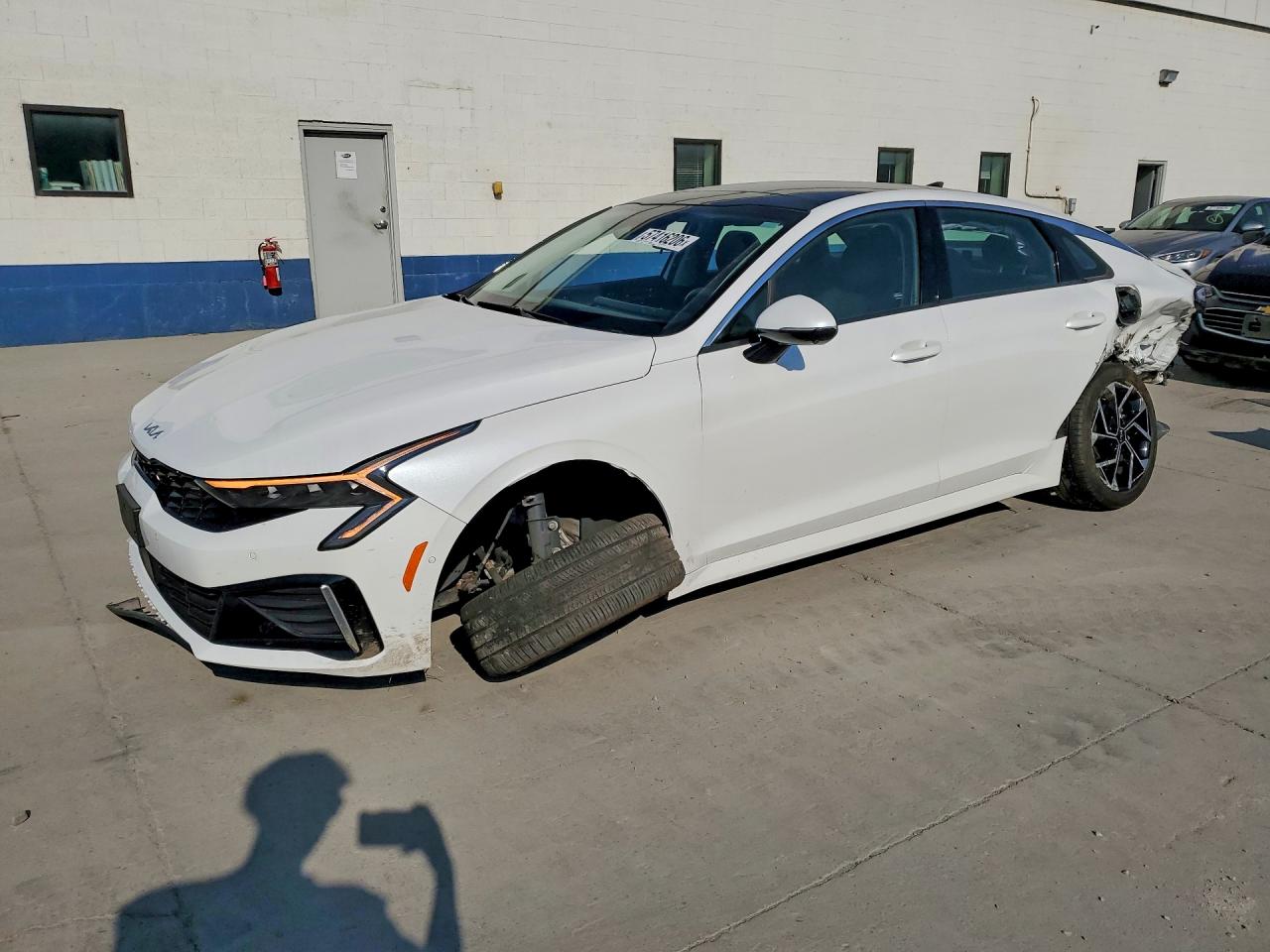 2025 Kia K5 EX, VIN KNAG34J79S5359388 — Rear end