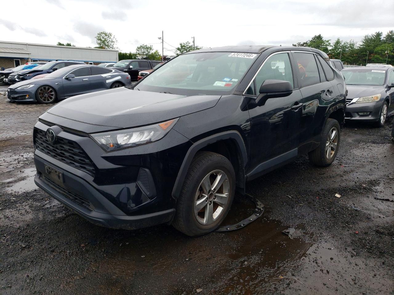 2019 Toyota RAV4 LE, VIN 2T3F1RFV3KC038367 — Rear end