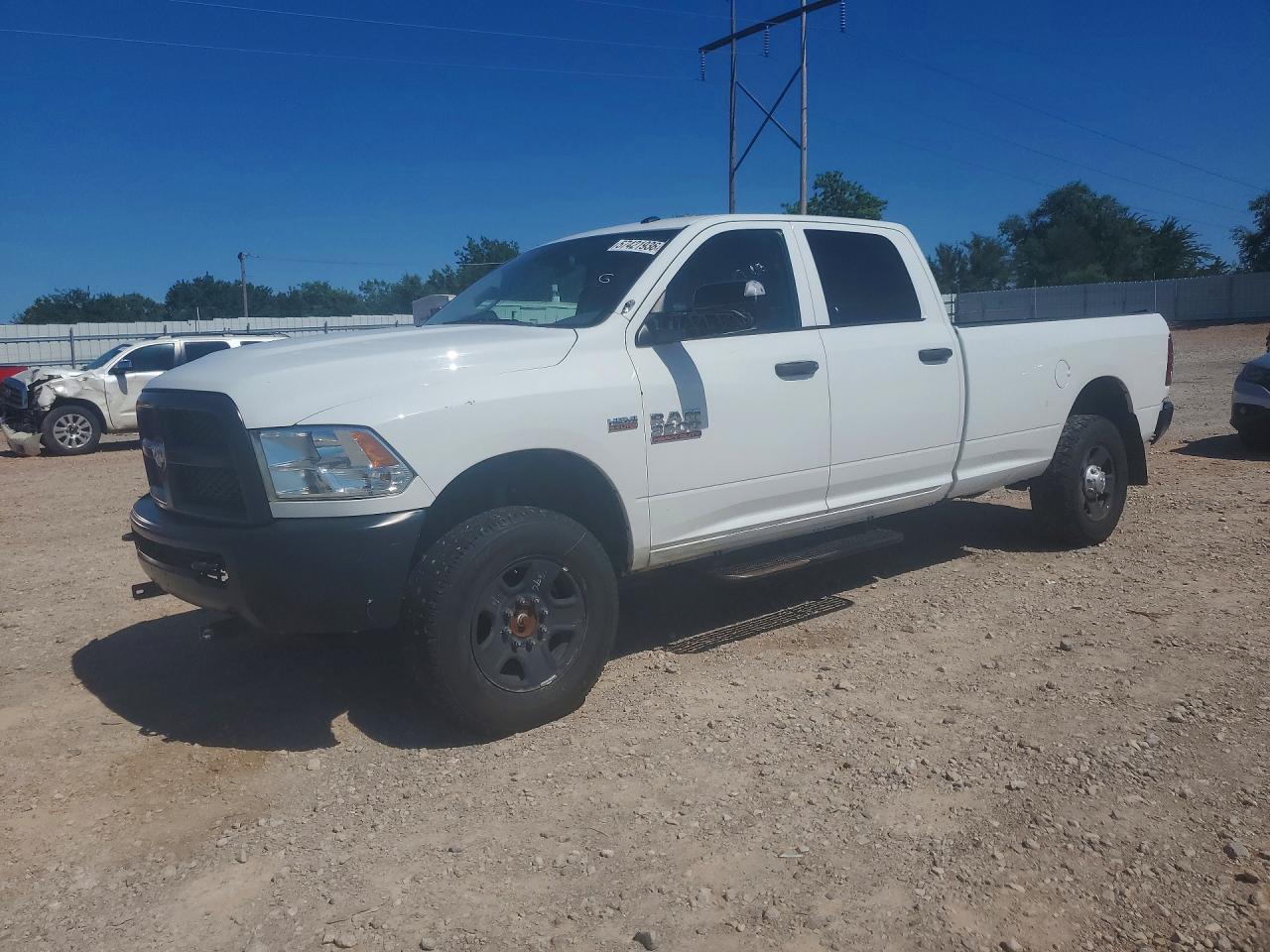 2018 Ram 3500 Tradesman, VIN 3C63R3GJ4JG294817 — Minor dents and scratches
