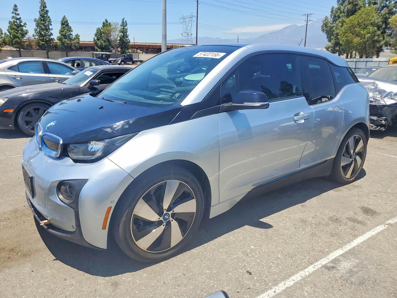 2016 BMW i3, VIN WBY1Z4C50GV508070 — Перед