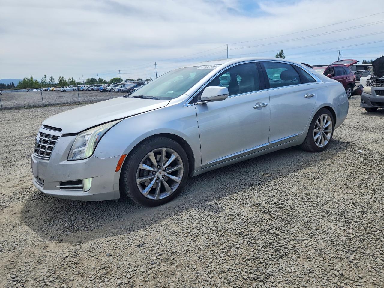 2013 Cadillac XTS Luxury, VIN 2G61R5S38D9164626 — Rear end