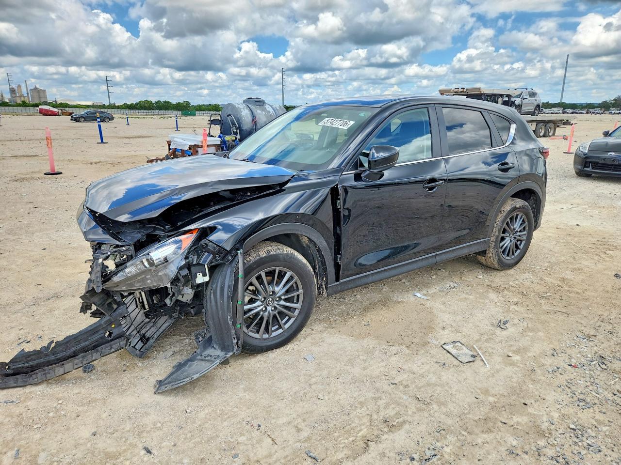 2021 Mazda CX-5 Touring, VIN JM3KFBCM6M1495460 — Front end