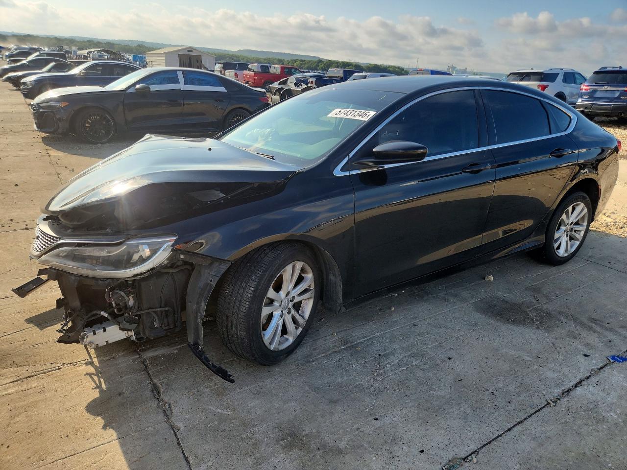 2017 Chrysler 200 Limited Platinum, VIN 1C3CCCAB9HN507150 — Перед