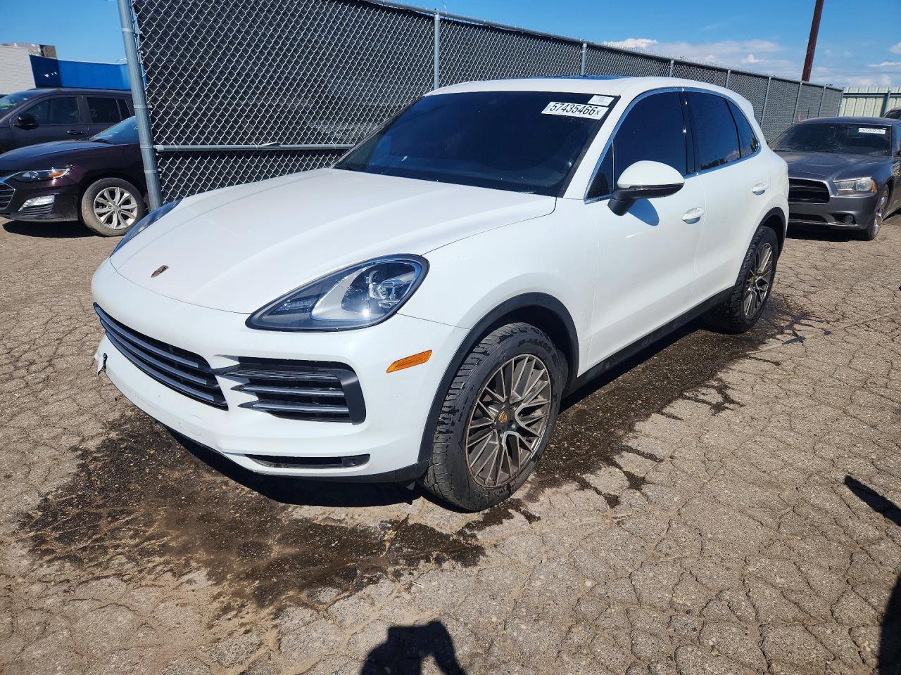 2019 Porsche Cayenne, VIN WP1AA2AY6KDA10818 — Minor dents and scratches