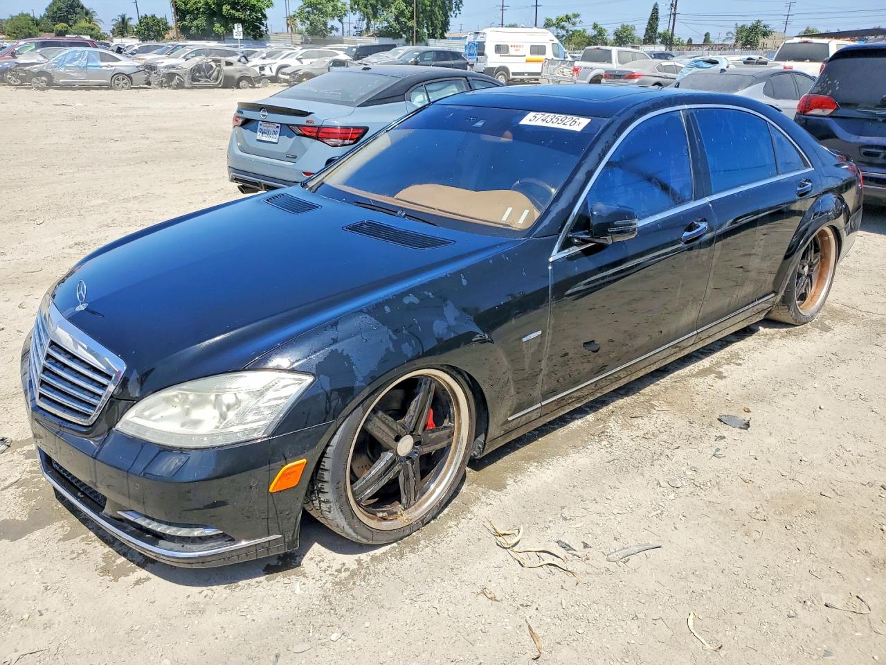 2011 Mercedes-Benz S 400, VIN WDDNG9FB6BA365770 — Normal wear