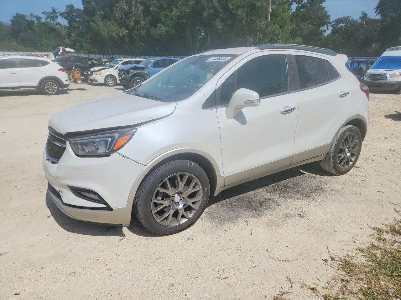 2019 Buick Encore, VIN KL4CJ1S85KB801104 — Front end