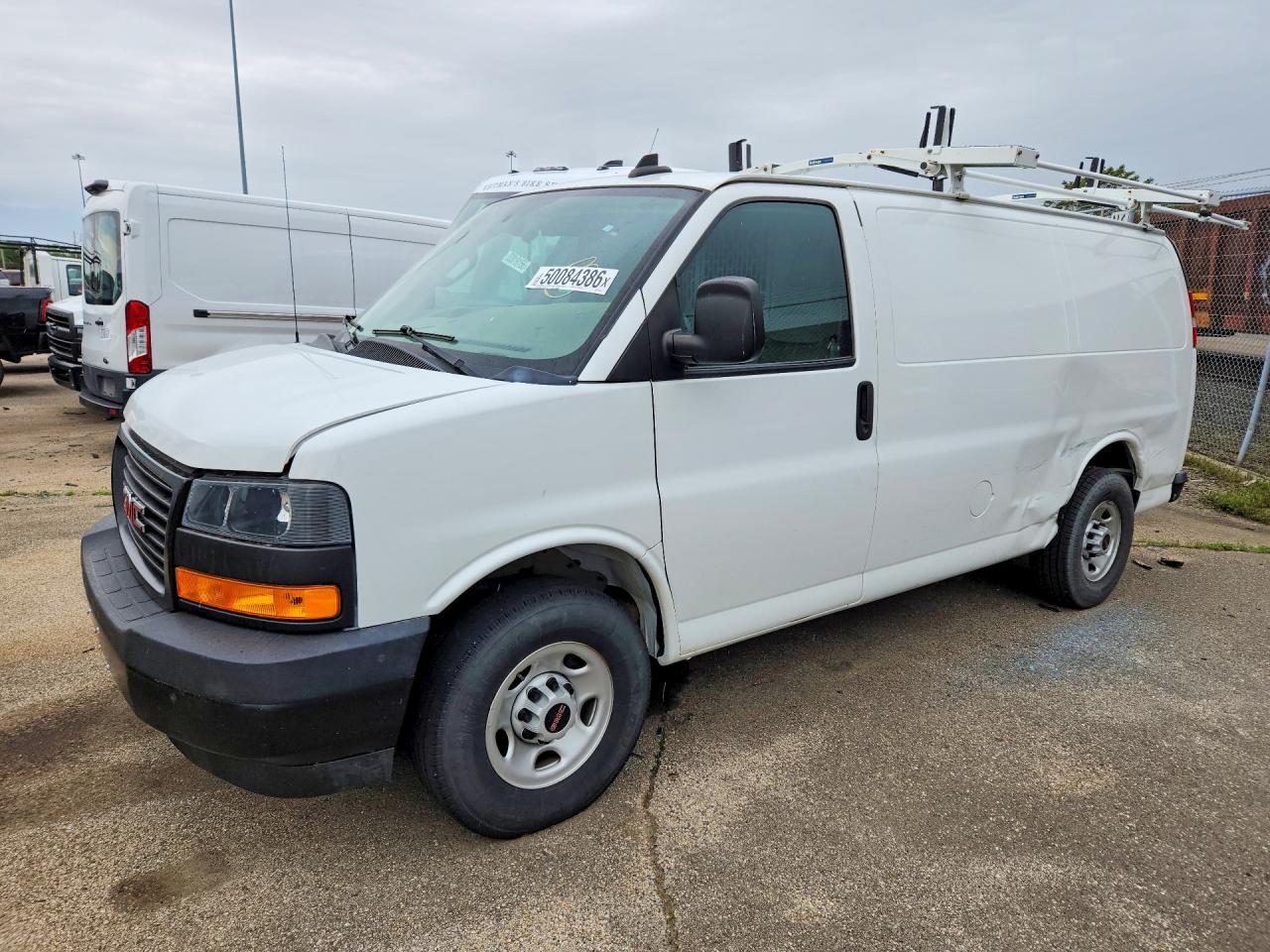 2023 GMC Savana Cargo, VIN 1GTW7AFP9P1115183 — Rear end