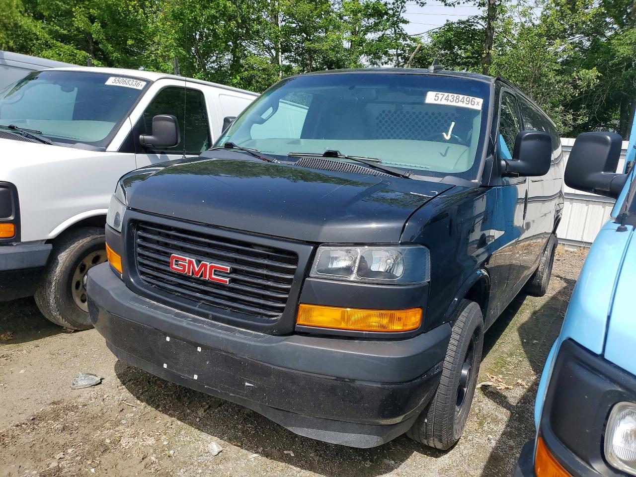 2021 GMC Savana, VIN 1GTZ7HF74M1313025 — Minor dents and scratches