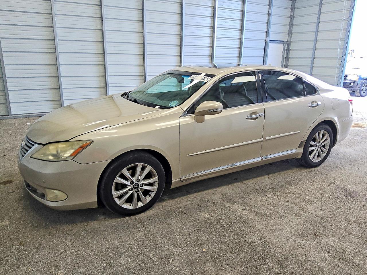 2012 Lexus ES 330, VIN JTHBK1EG7C2505149 — Мелкие вмятины и царапины