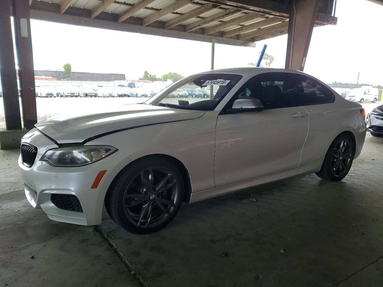 2015 BMW 2 Series M235i, VIN WBA1J7C52FV253749 — Side