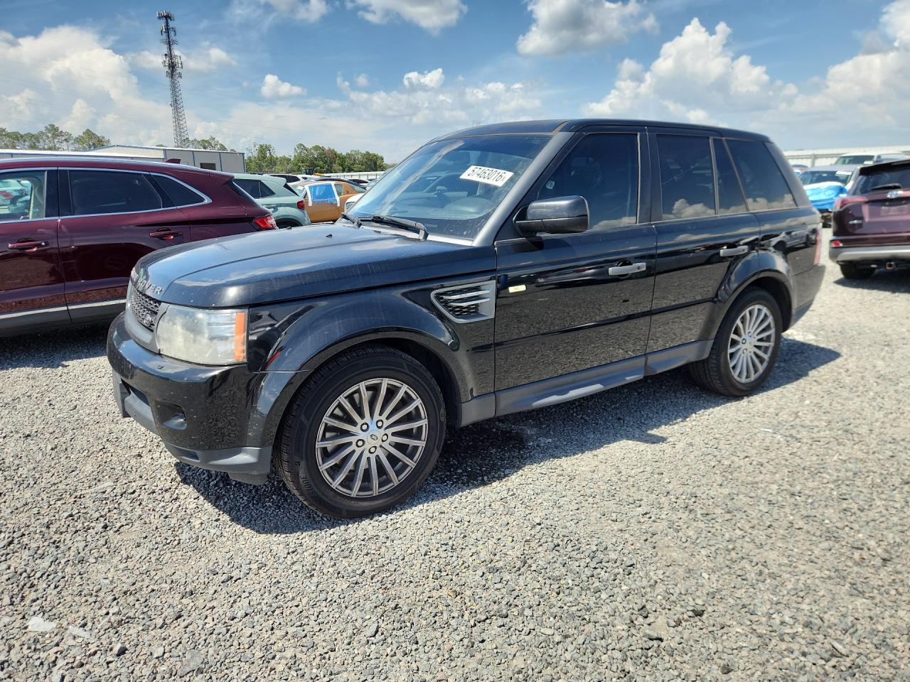 2011 Land Rover Range Rover Sport HSE, VIN SALSF2D47BA700720 — Front end