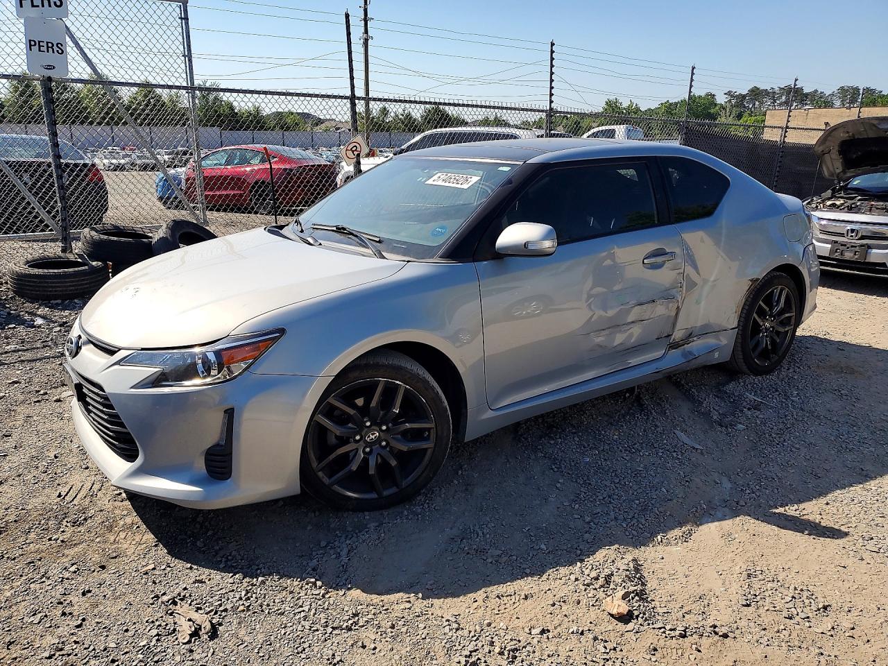 2014 Scion tC, VIN JTKJF5C71E3069724 — Side
