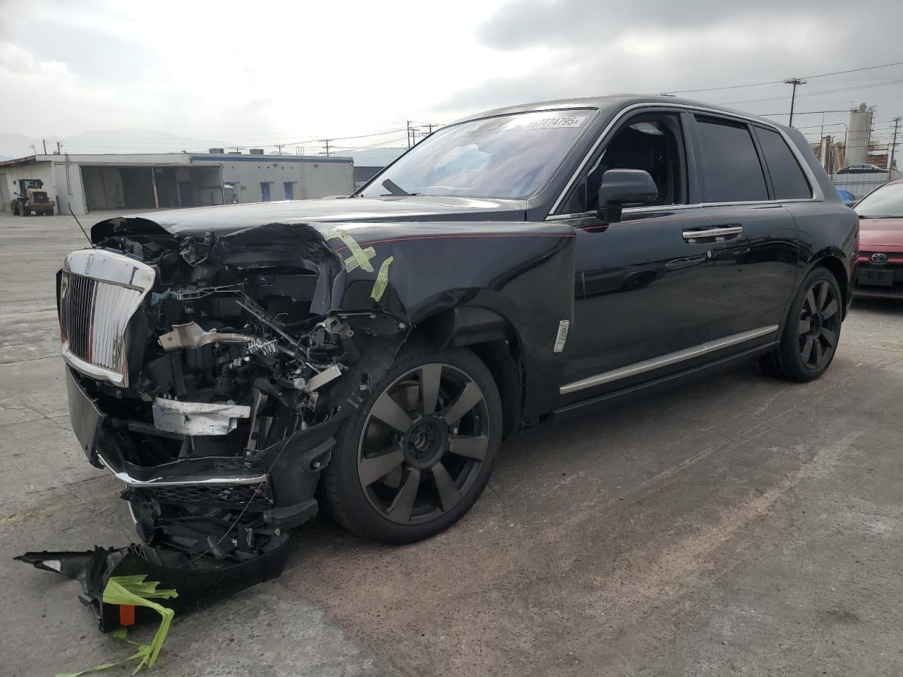 2019 Rolls-Royce Cullinan, VIN SLA689X57KU113908 — Front end
