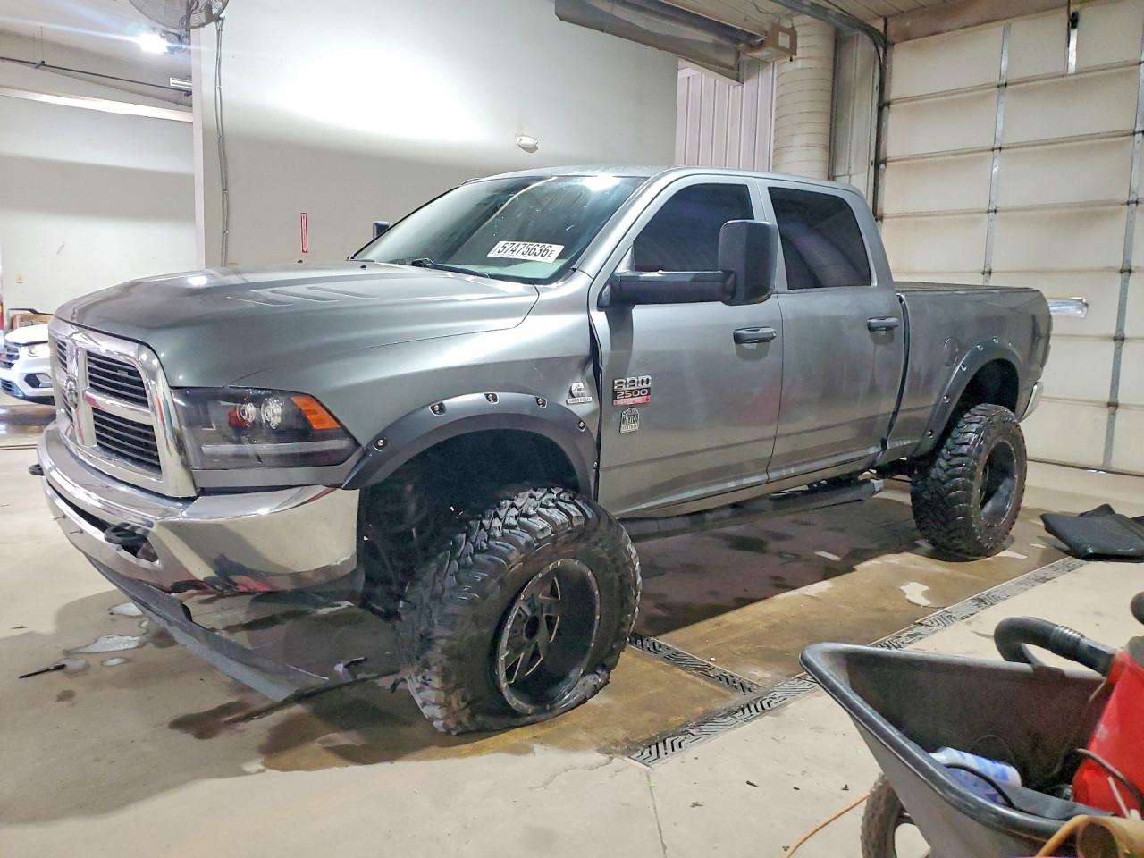 2012 Ram 2500 ST, VIN 3C6UD5CL8CG142726 — Бок