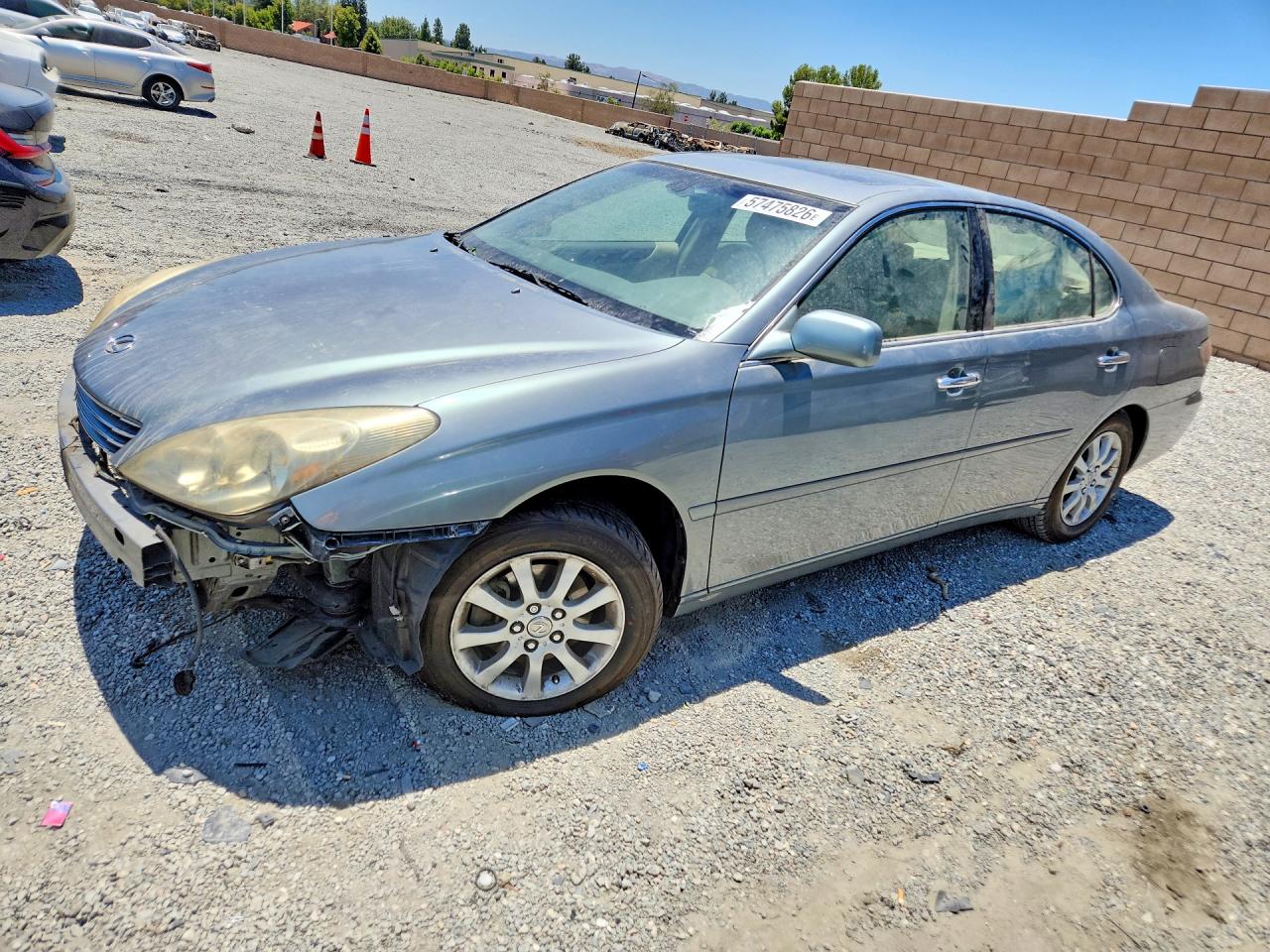 2004 Lexus ES 350, VIN JTHBA30G140005457 — Stripped