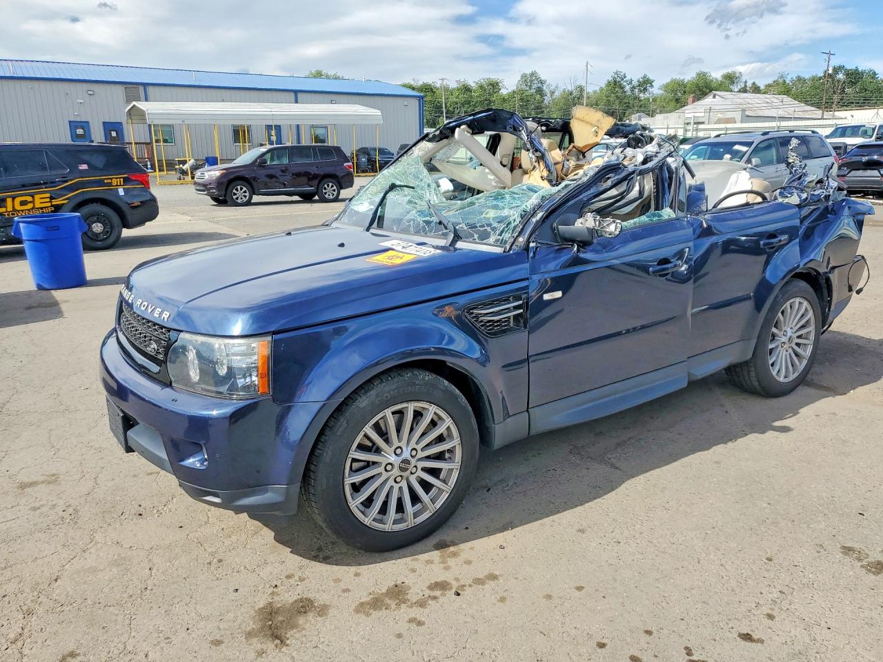 2012 Land Rover Range Rover Sport HSE, VIN SALSF2D48CA746770 — Rollover