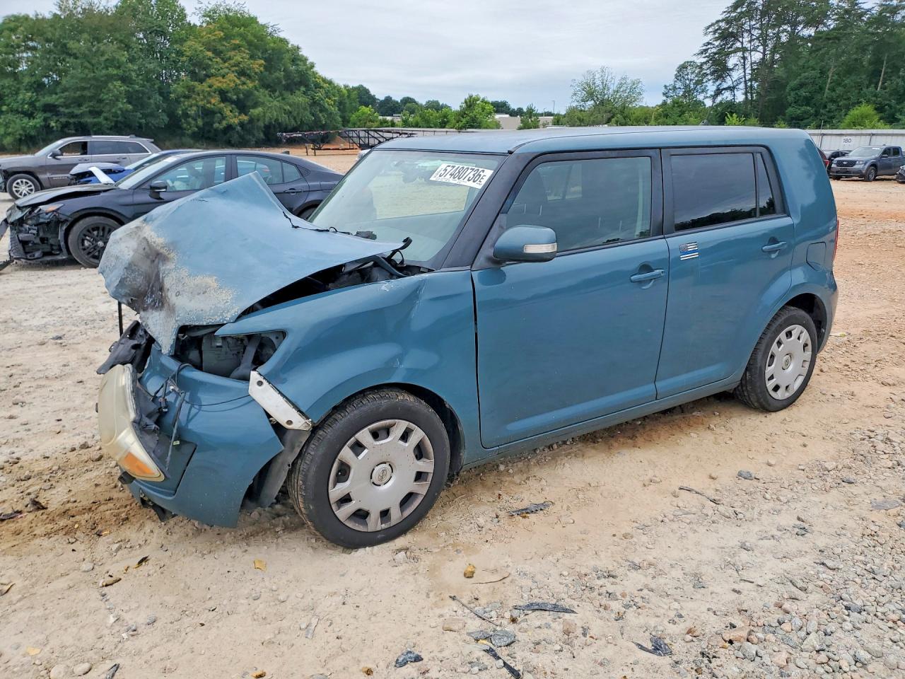 2008 Scion xB, VIN JTLKE50E681000677 — Front end
