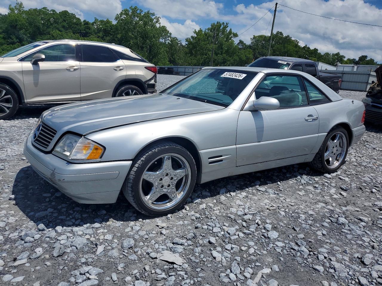 1999 Mercedes-Benz SL 500, VIN WDBFA68FXXF180810 — Minor dents and scratches