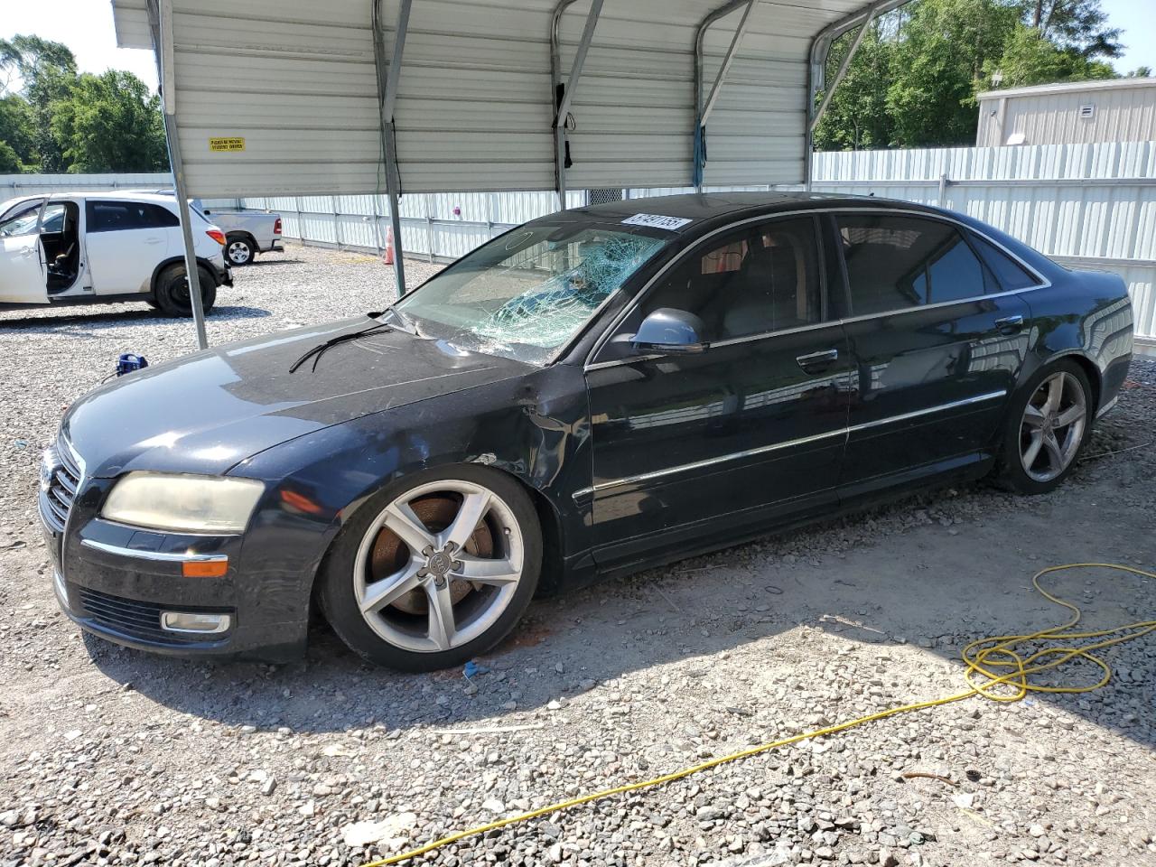 2010 Audi A8, VIN WAURVAFA7AN005356 — Крыша