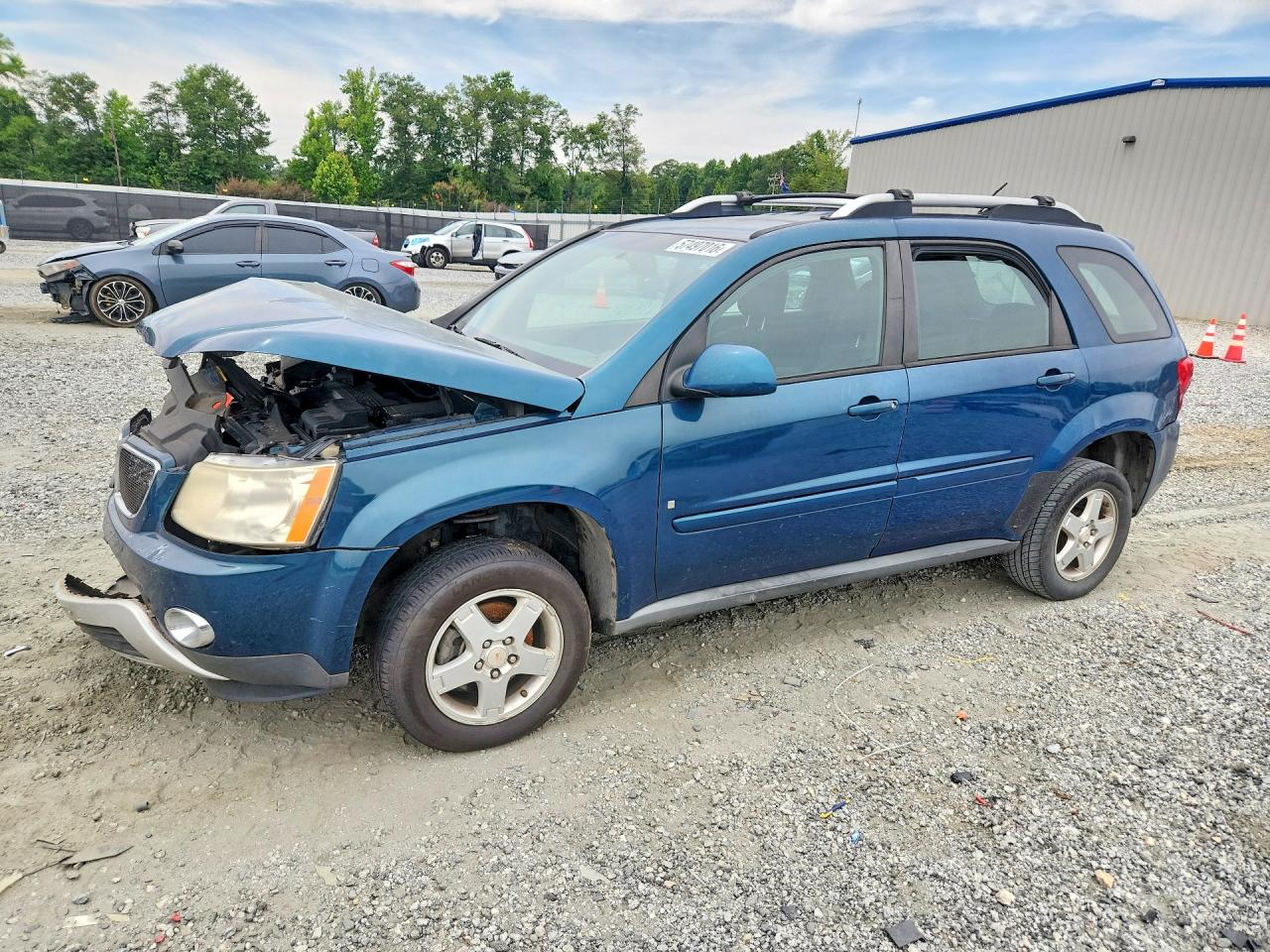 2007 Pontiac Torrent, VIN 2CKDL63F976068075 — Front end