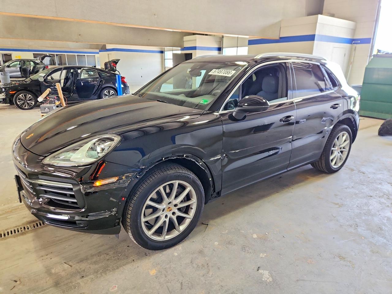 2023 Porsche Cayenne, VIN WP1AA2AY7PDA05165 — Side