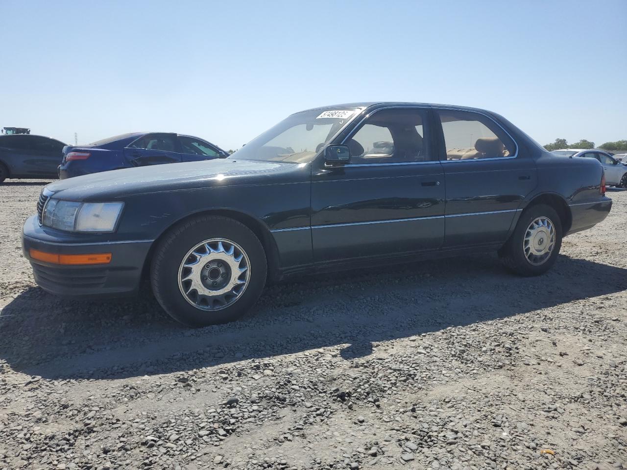 1992 Lexus LS 400, VIN JT8UF11E2N0129203 — Minor dents and scratches