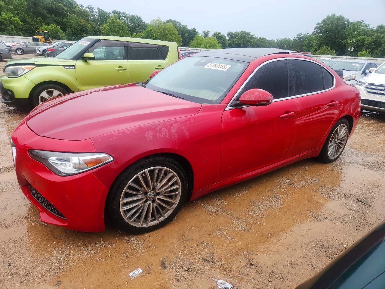 2017 Alfa Romeo Giulia Ti, VIN ZARFAECN5H7536818 — Minor dents and scratches