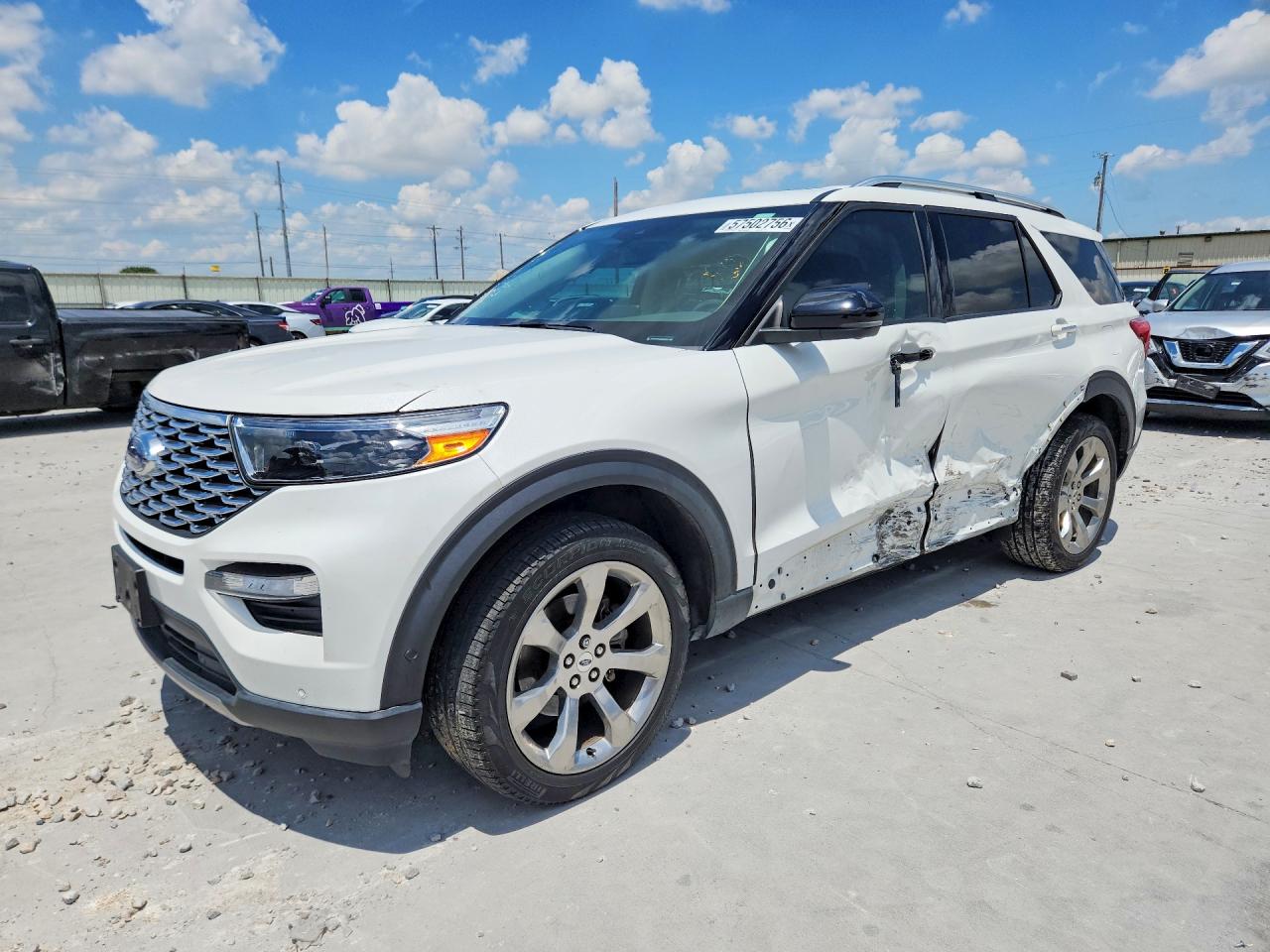 2020 Ford Explorer Platinum, VIN 1FM5K8HC9LGA37973 — Side