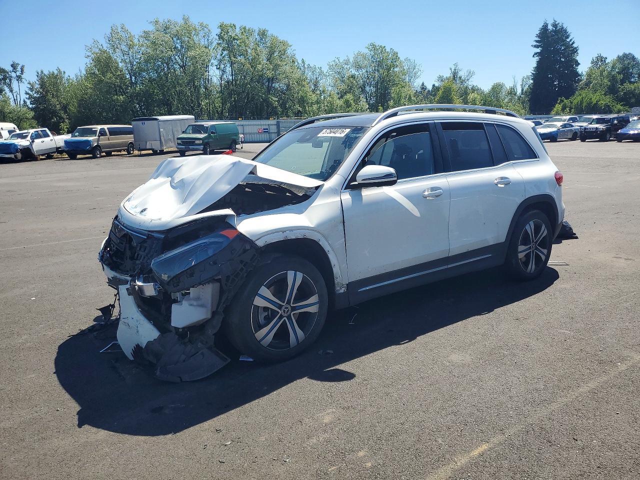 2023 Mercedes-Benz EQB 300, VIN W1N9M0KB9PN043347 — Front end
