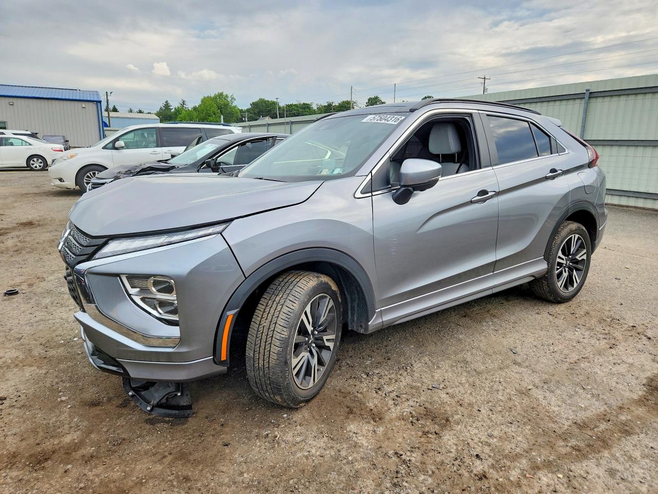 2024 Mitsubishi Eclipse Cross SE, VIN JA4ATWAA1RZ023599 — Front end