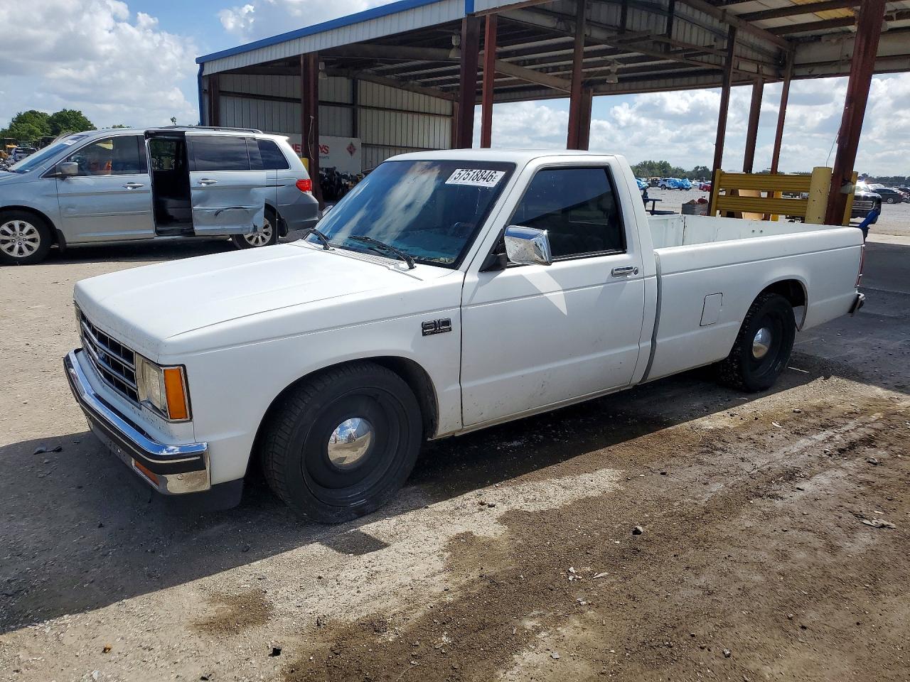 1989 Chevrolet S-10, VIN 1GCCS14Z7K2277161 — Undercarriage