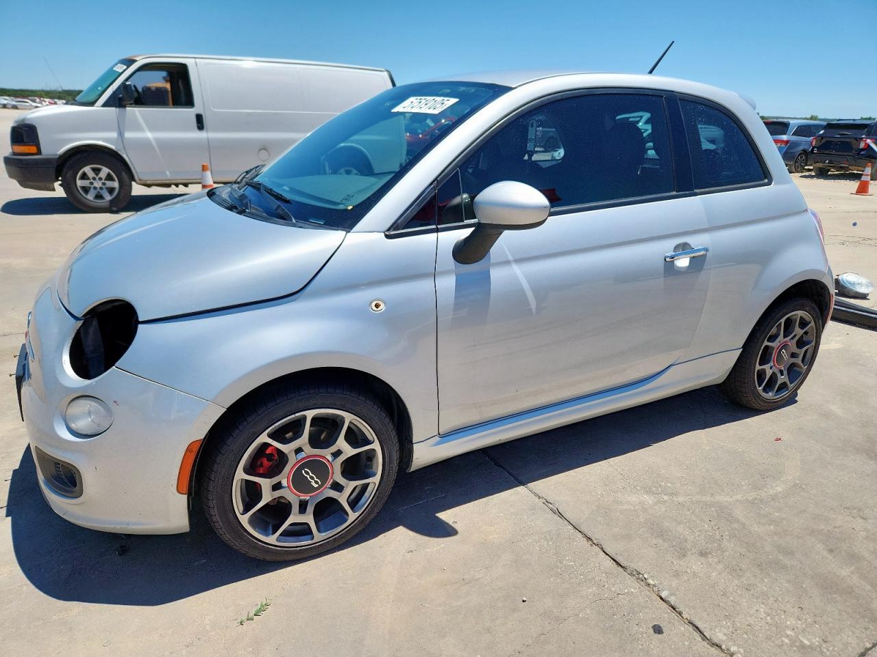 2014 FIAT 500 Sport, VIN 3C3CFFBR3ET279615 — Front end