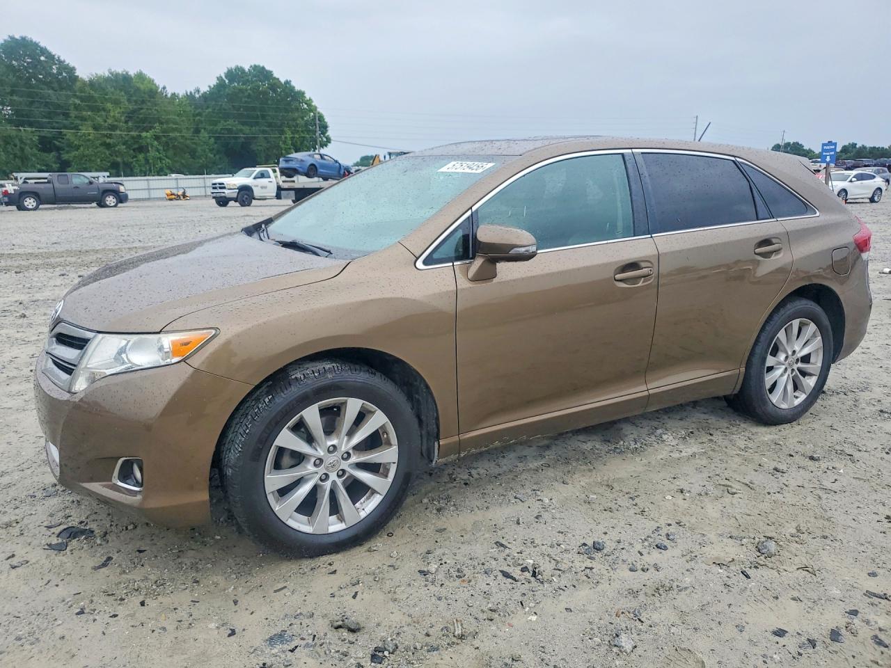 2013 Toyota Venza XLE, VIN 4T3ZA3BB2DU063350 — Minor dents and scratches