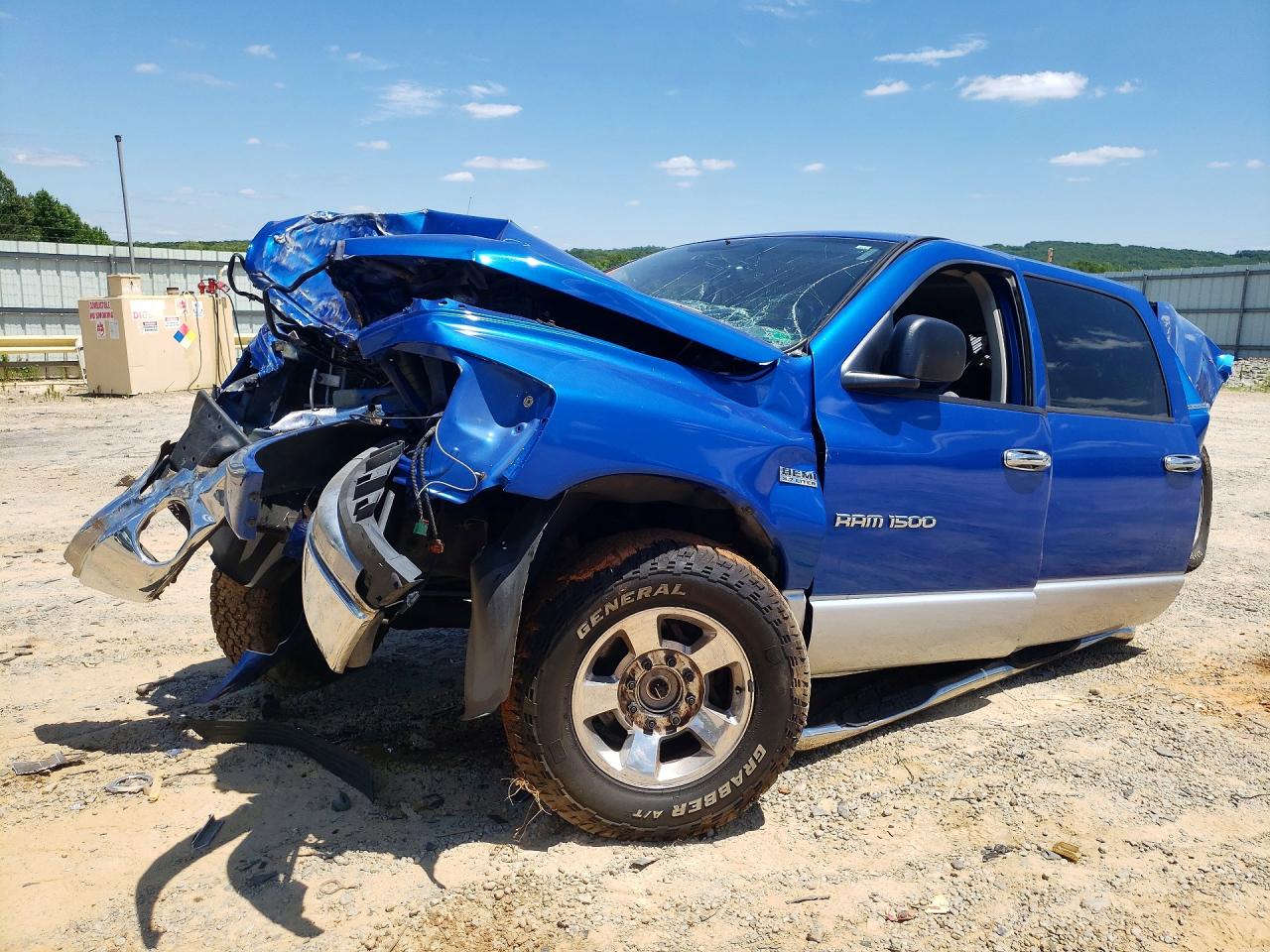 2007 Dodge 1500 SLT, VIN 3D7KS19D67G731266 — All over