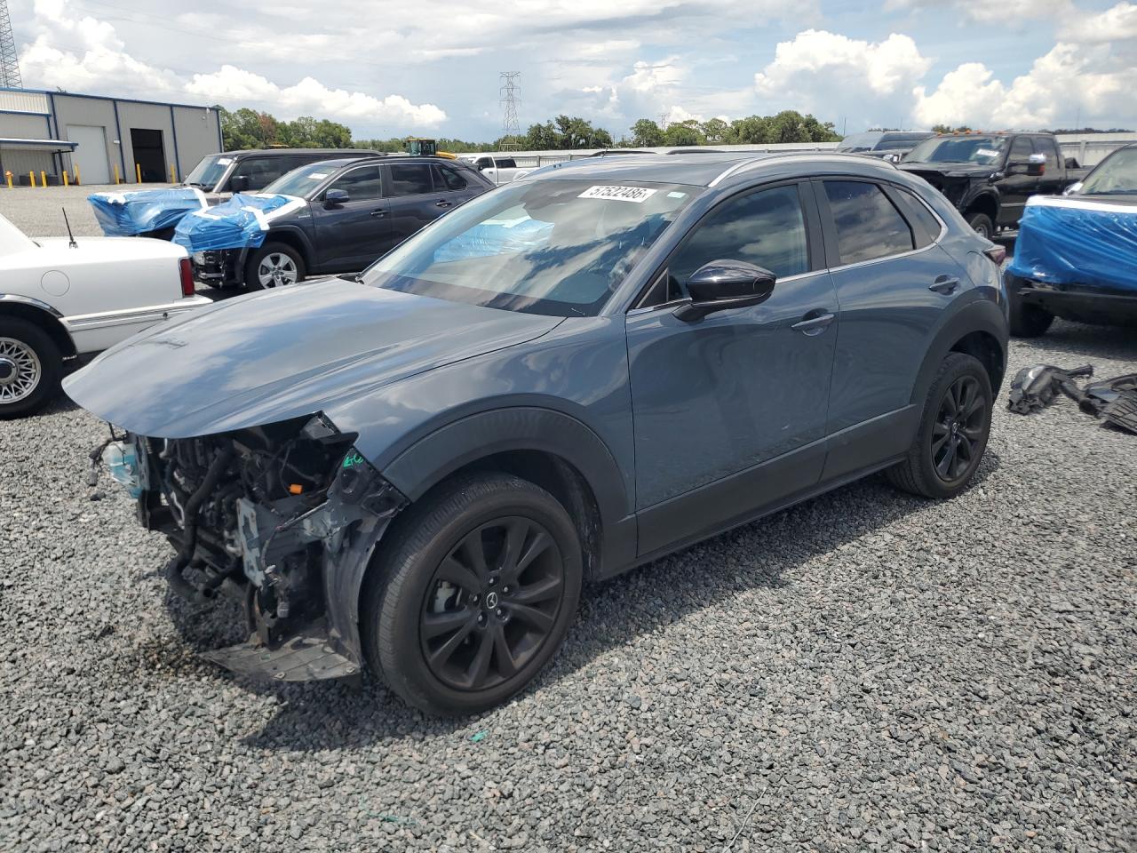 2021 Mazda CX-30 Turbo, VIN 3MVDMBAY1MM309242 — Front end