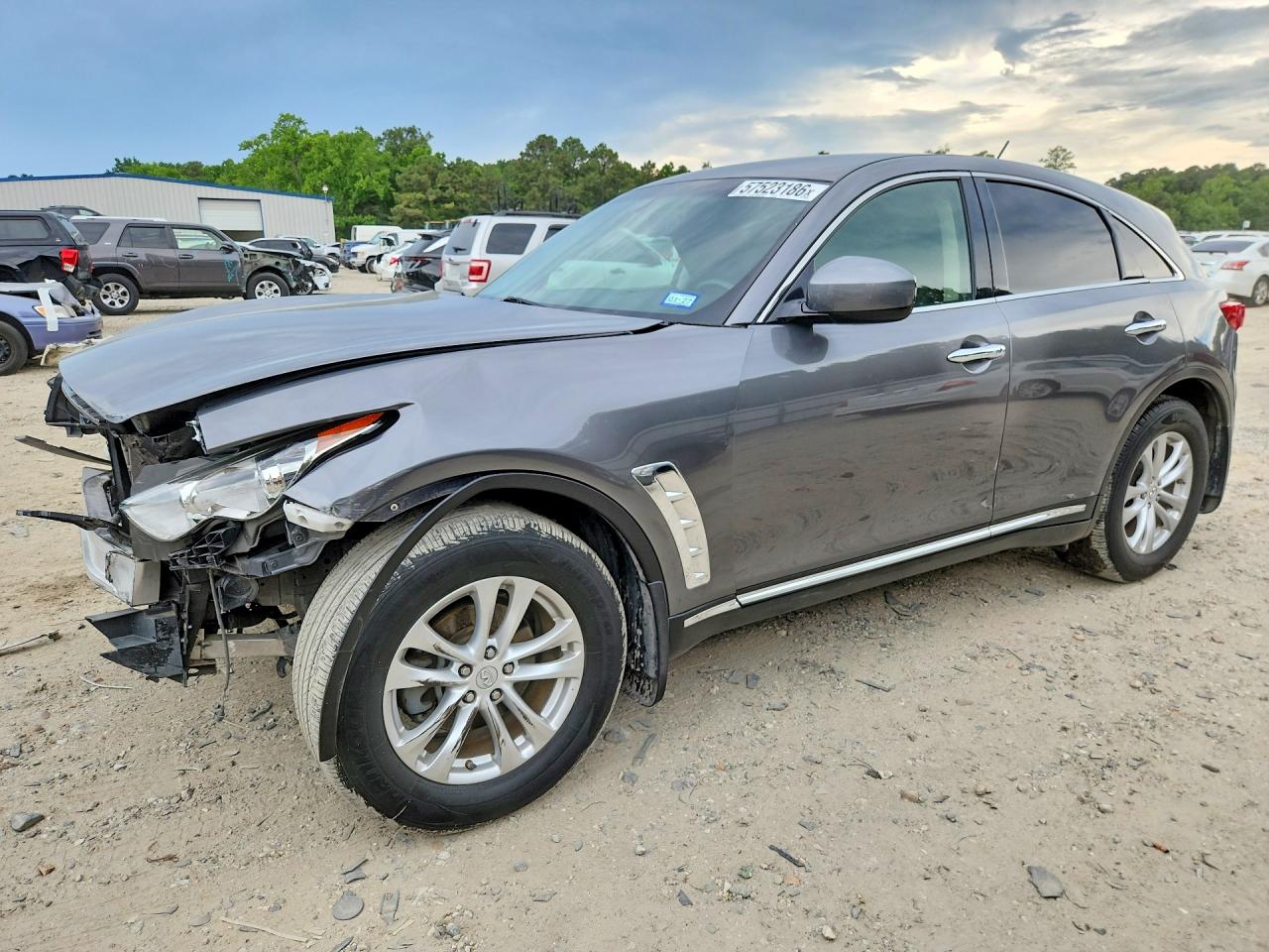 2014 Infiniti QX70, VIN JN8CS1MW6EM413248 — Front end