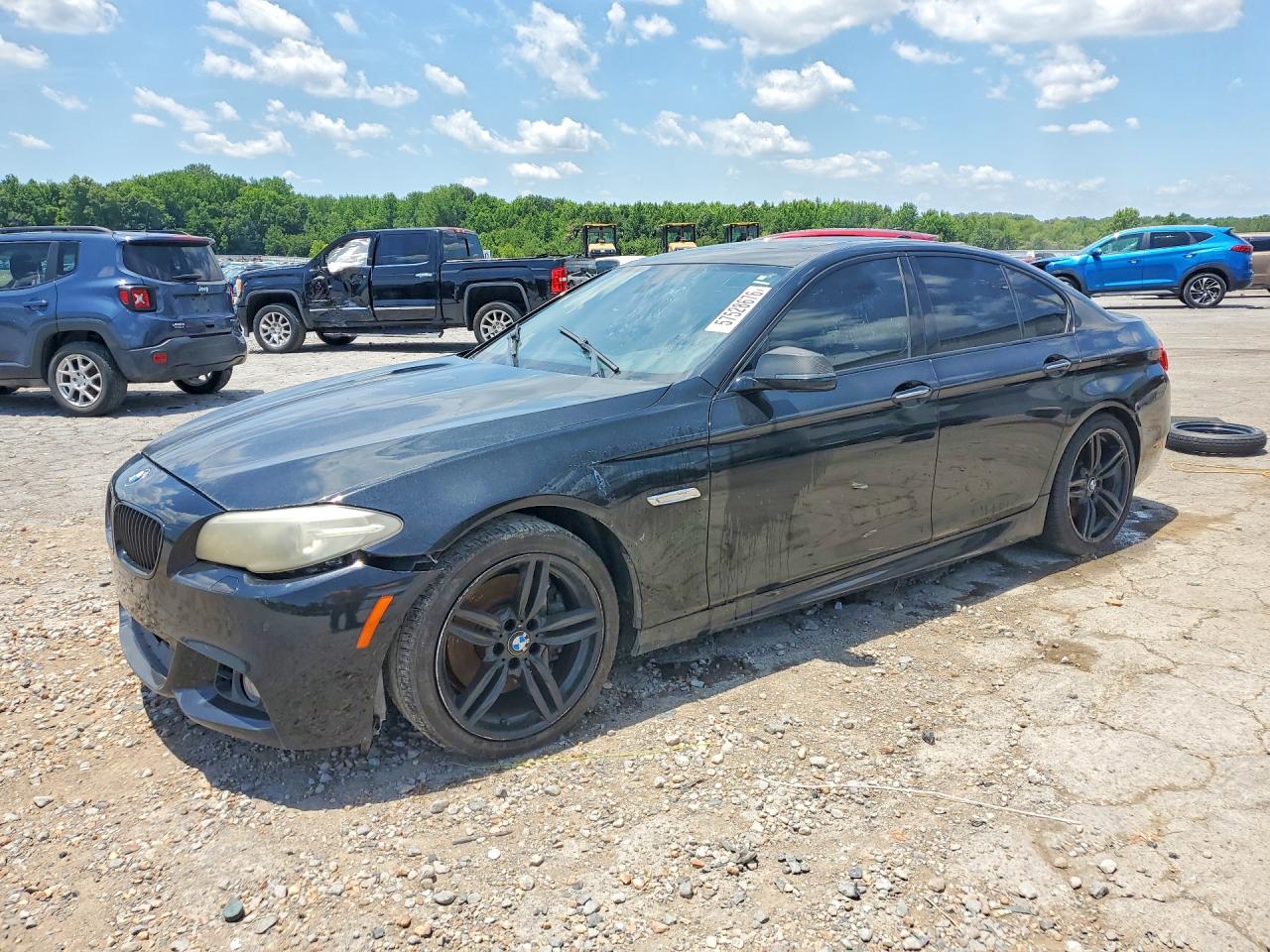 2014 BMW 5 Series 550i, VIN WBAKN9C53ED681385 — Front end