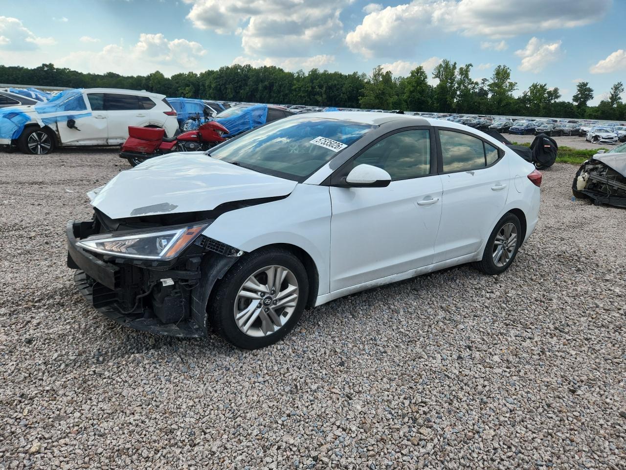 2019 Hyundai Elantra SEL, VIN 5NPD84LF2KH403923 — Front end