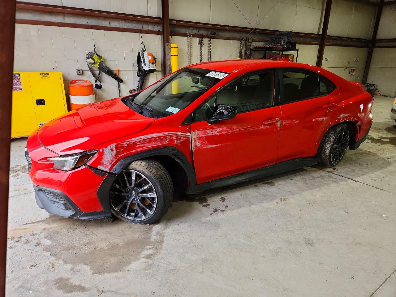 2024 Subaru WRX Premium, VIN JF1VBAH6XR9817070 — Бок