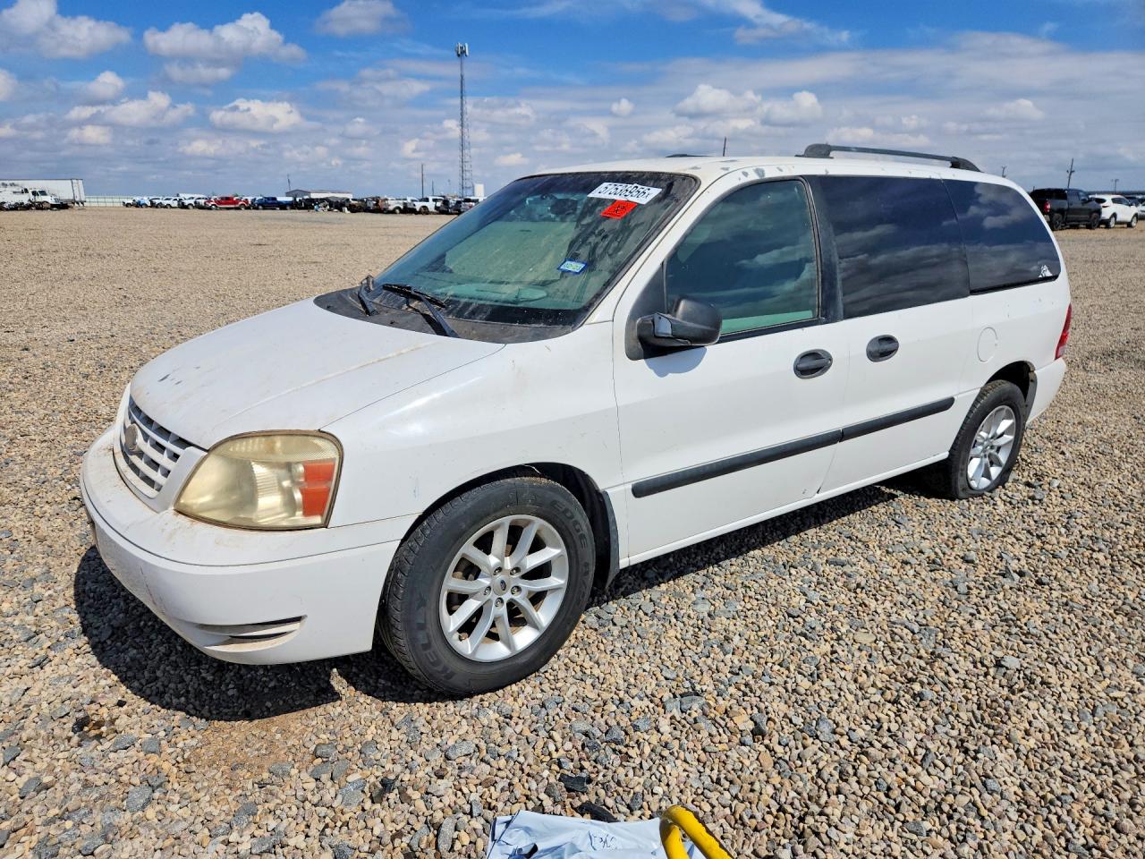 2006 Ford Freestar SE, VIN 2FMZA51686BA20083 — Minor dents and scratches