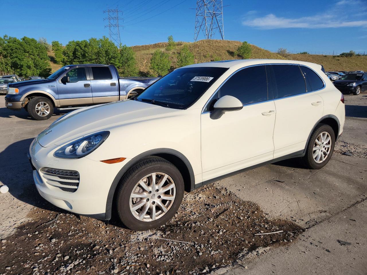 2011 Porsche Cayenne, VIN WP1AA2A24BLA03769 — Зад