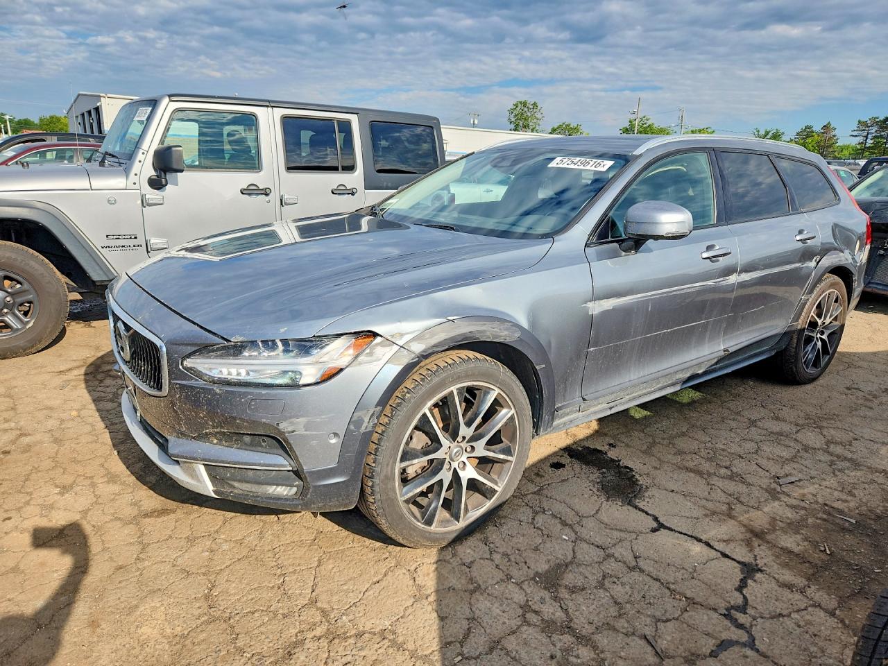 2017 Volvo V90, VIN YV4A22NL0H1005151 — Side