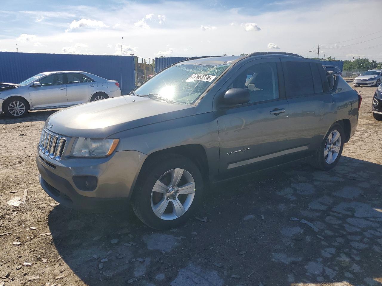 2012 Jeep Compass Sport, VIN 1C4NJCBA0CD523283 — Roof
