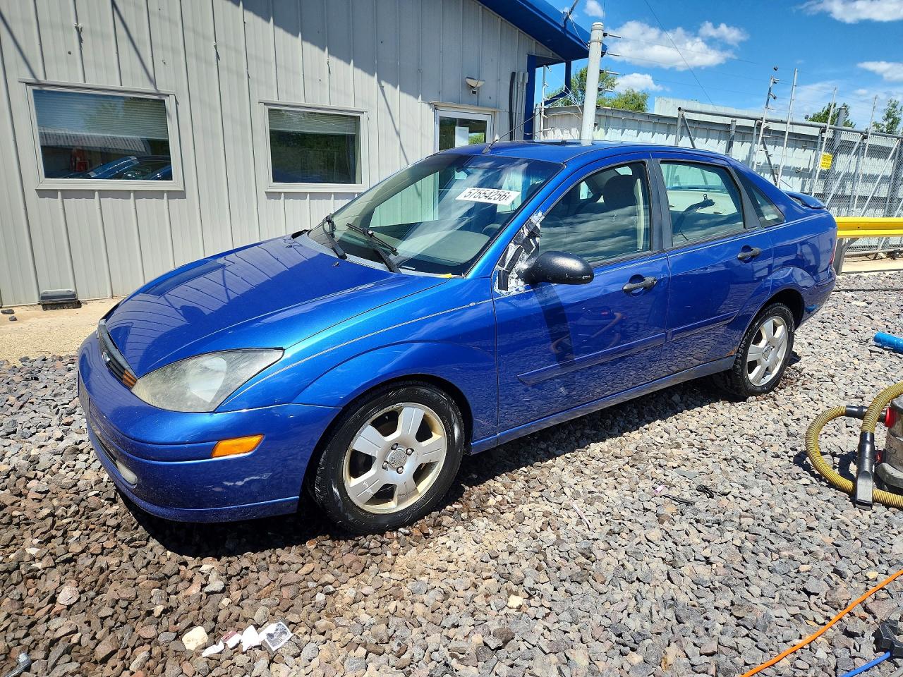 2004 Ford Focus ZTS, VIN 1FAFP38Z34W107837 — Перед